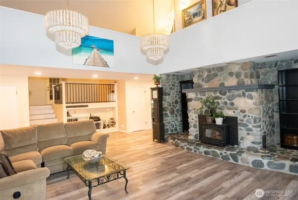 $1,249,000 | 38918 191st Avenue Southeast, Auburn, WA 98092