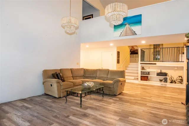 $1,289,000 | 38918 191st Avenue Southeast, Auburn, WA 98092