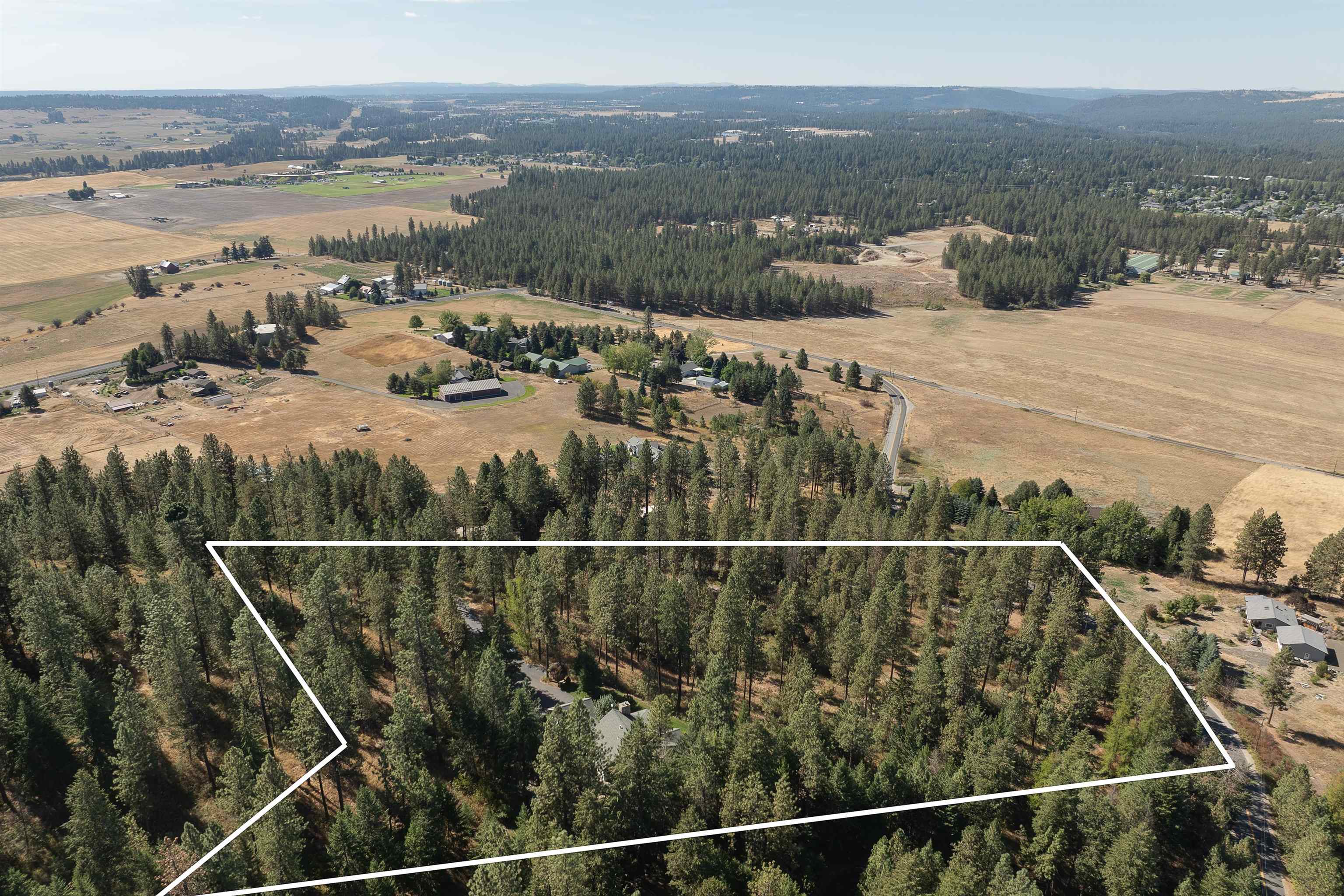 16412 North Greenbluff Road Colbert, WA 99005 - Photo 42 of 43