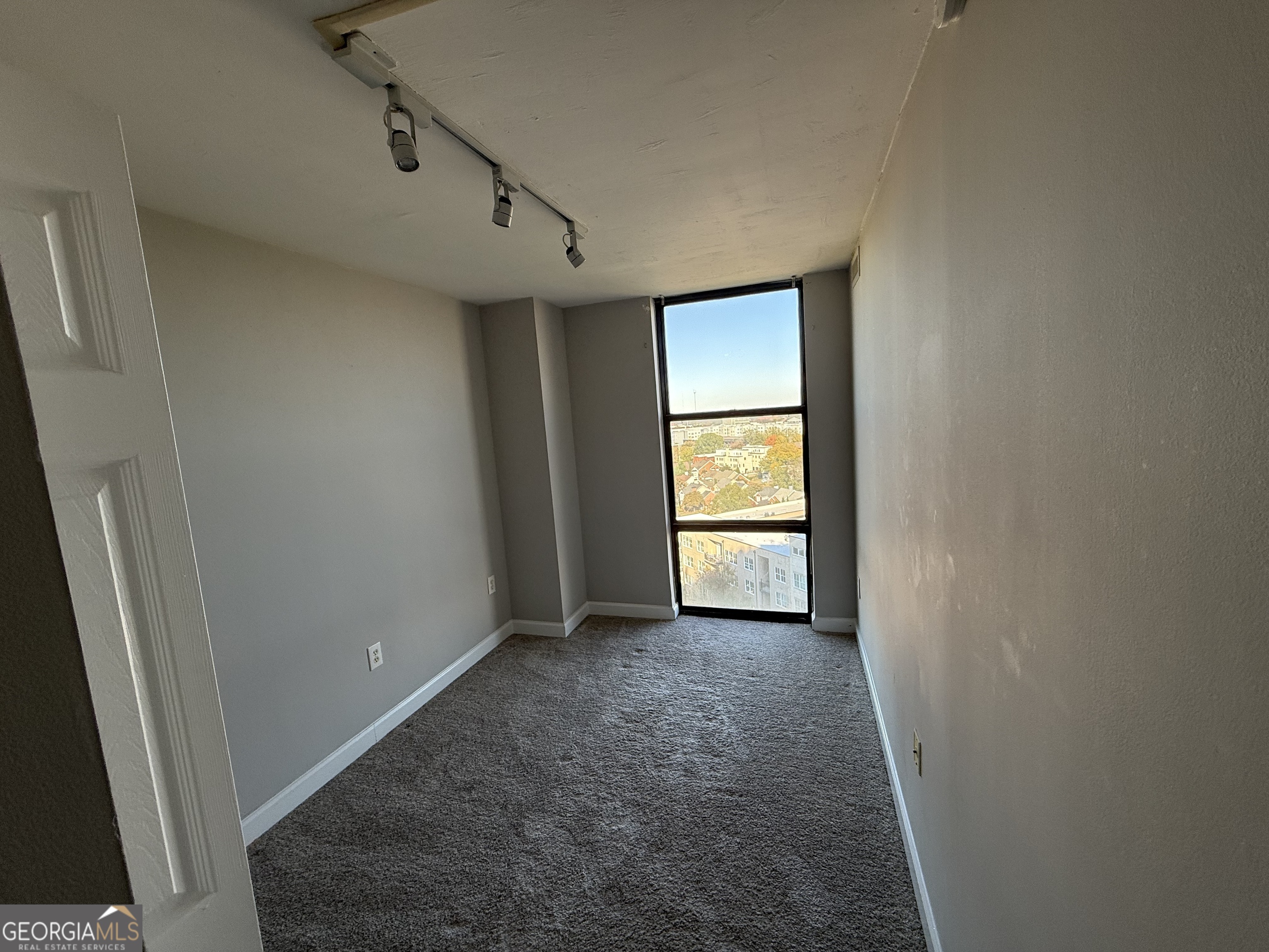 375 Ralph McGill Boulevard Northeast, Unit 1305 Atlanta, GA 30312 - Photo 4 of 15