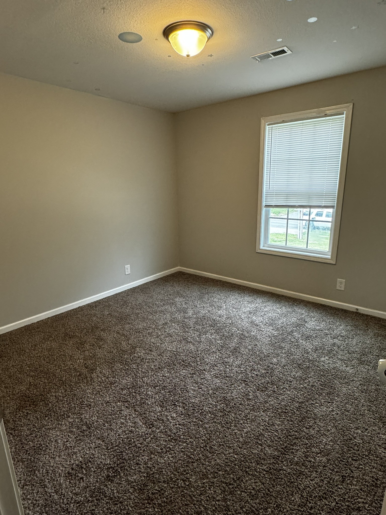 1017 Hugh Hunter Road Oak Grove, KY 42262 - Photo 13 of 16 Gallery Image 13