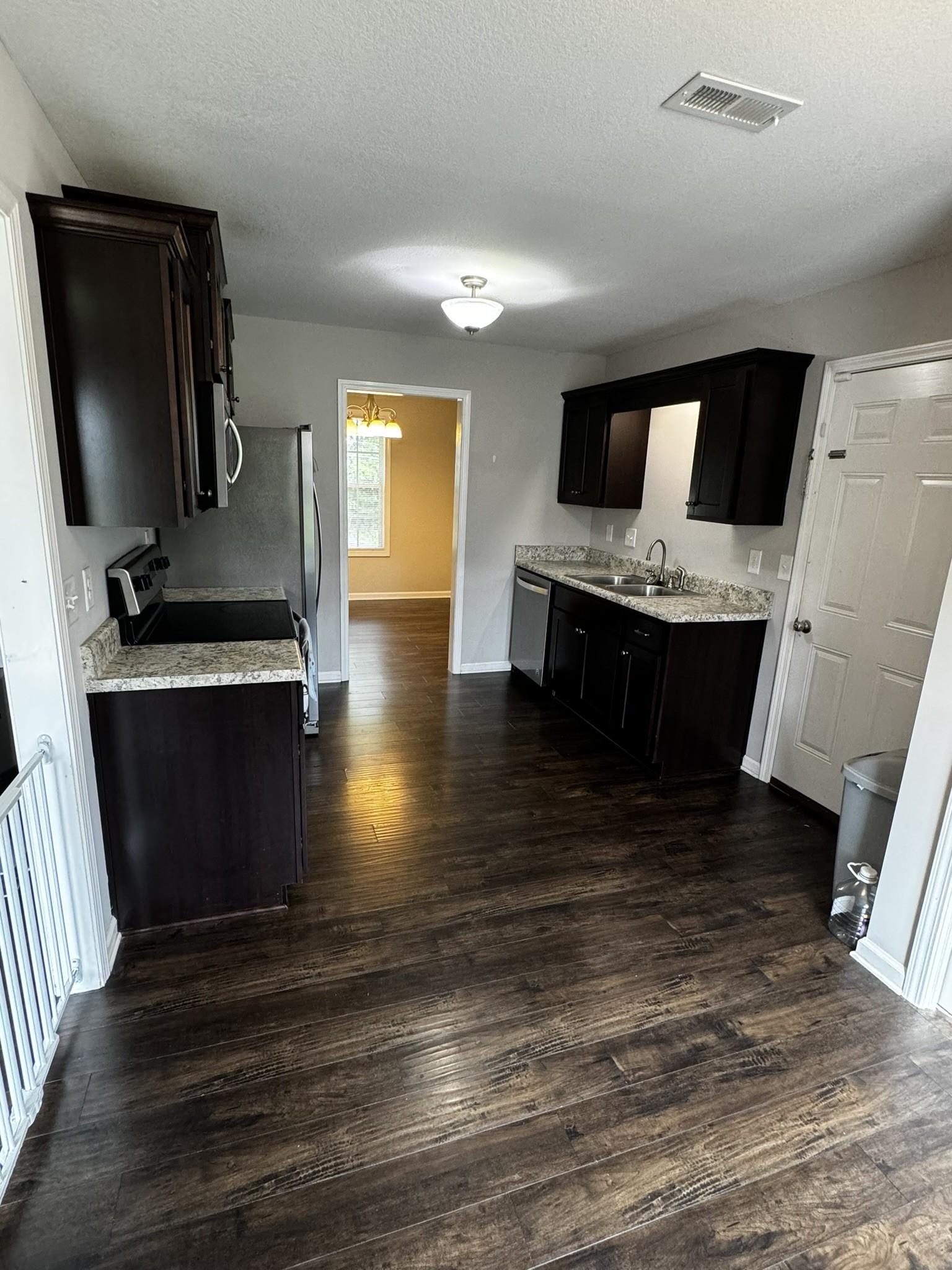 1017 Hugh Hunter Road Oak Grove, KY 42262 - Photo 3 of 16 Gallery Image 3
