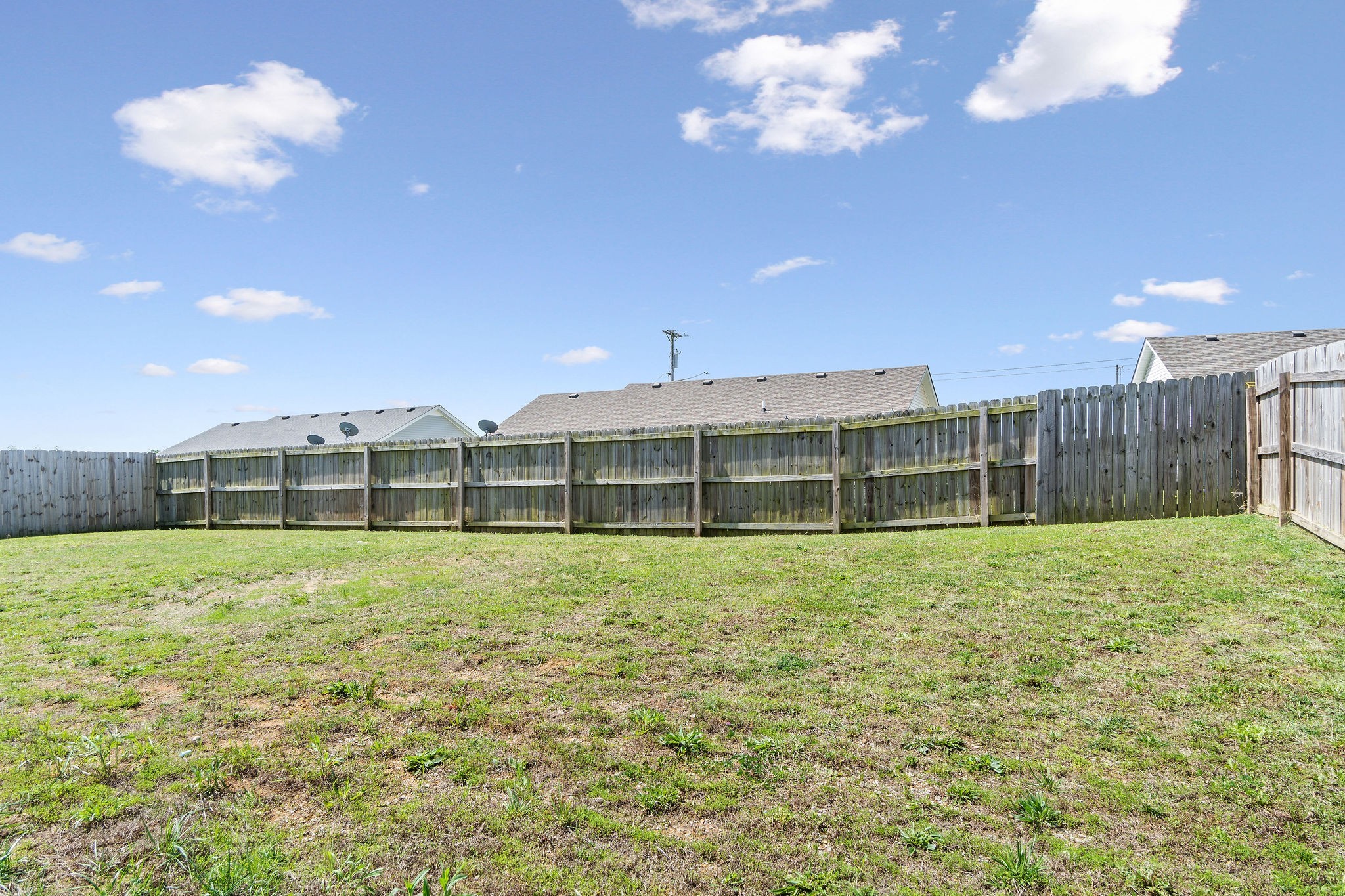 1017 Hugh Hunter Road Oak Grove, KY 42262 - Photo 4 of 16 Gallery Image 4