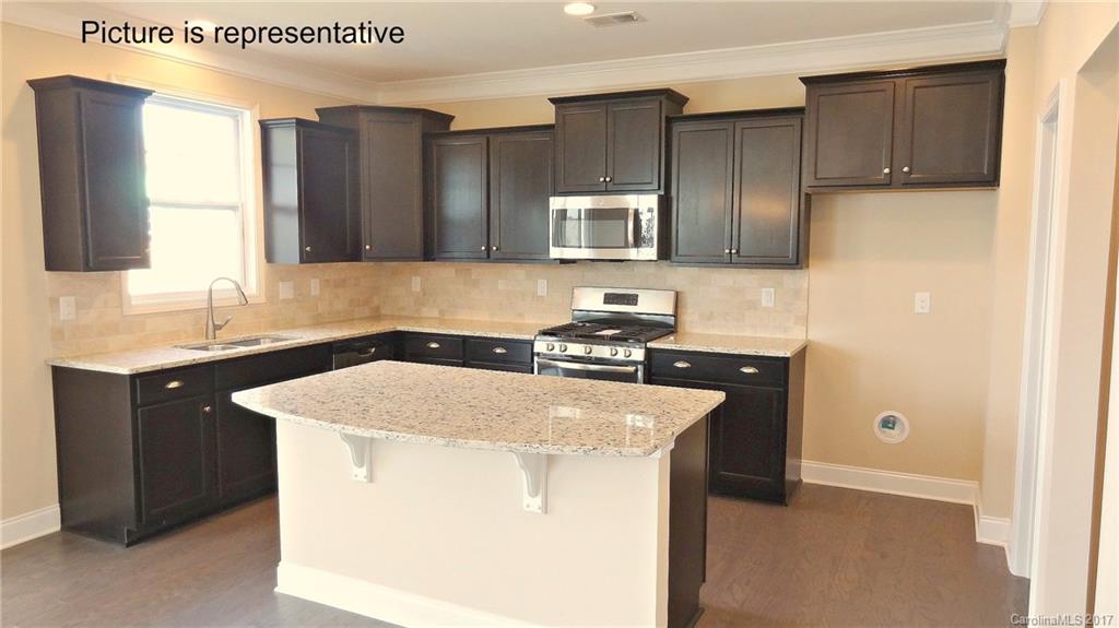 8309 Dallas Bay Road Charlotte, NC 28278 - Photo 7 of 16 Gallery Image 7