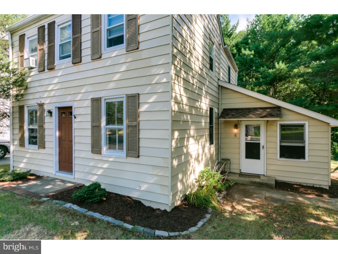 4 Bunting Bridge Road Cookstown, NJ 08511 - Photo 3 of 18
