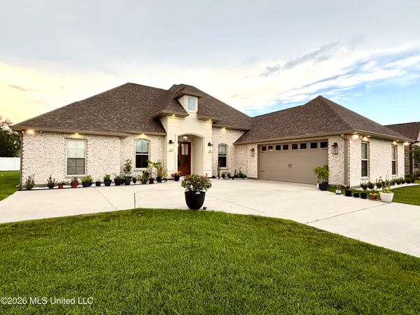 $417,000 | 509 Pemberton Place, Picayune, MS 39466