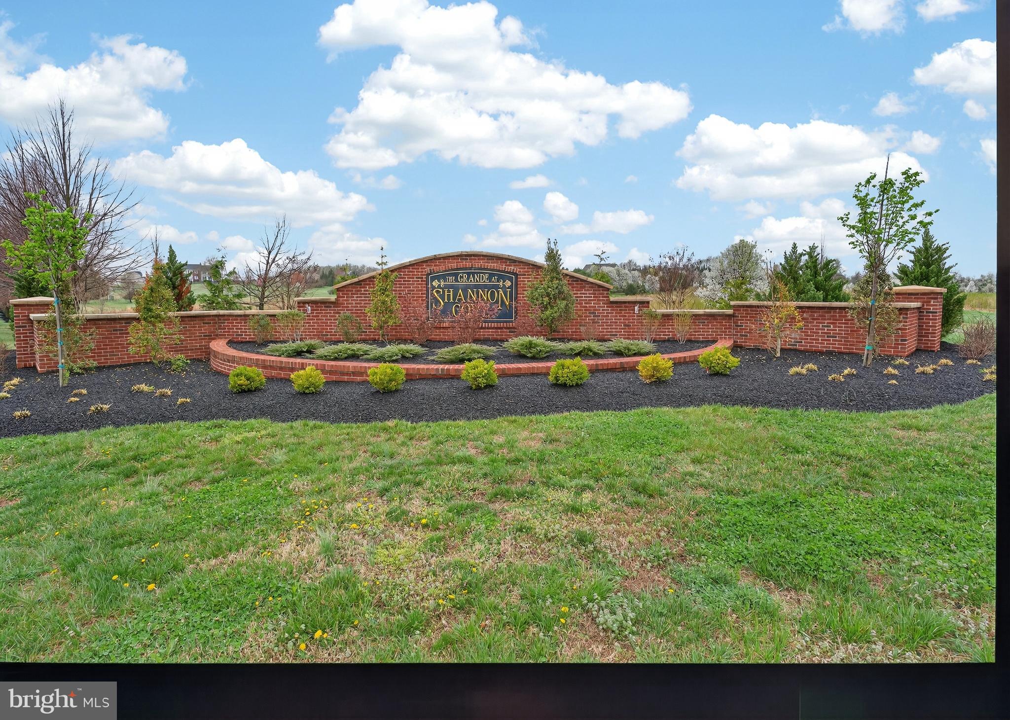 1105 Cardigan Road, Unit 1630 Middletown, DE 19709 - Photo 27 of 27 WELL MAINTAINED FRONT ENTRYWAY TO SHANNON COVE