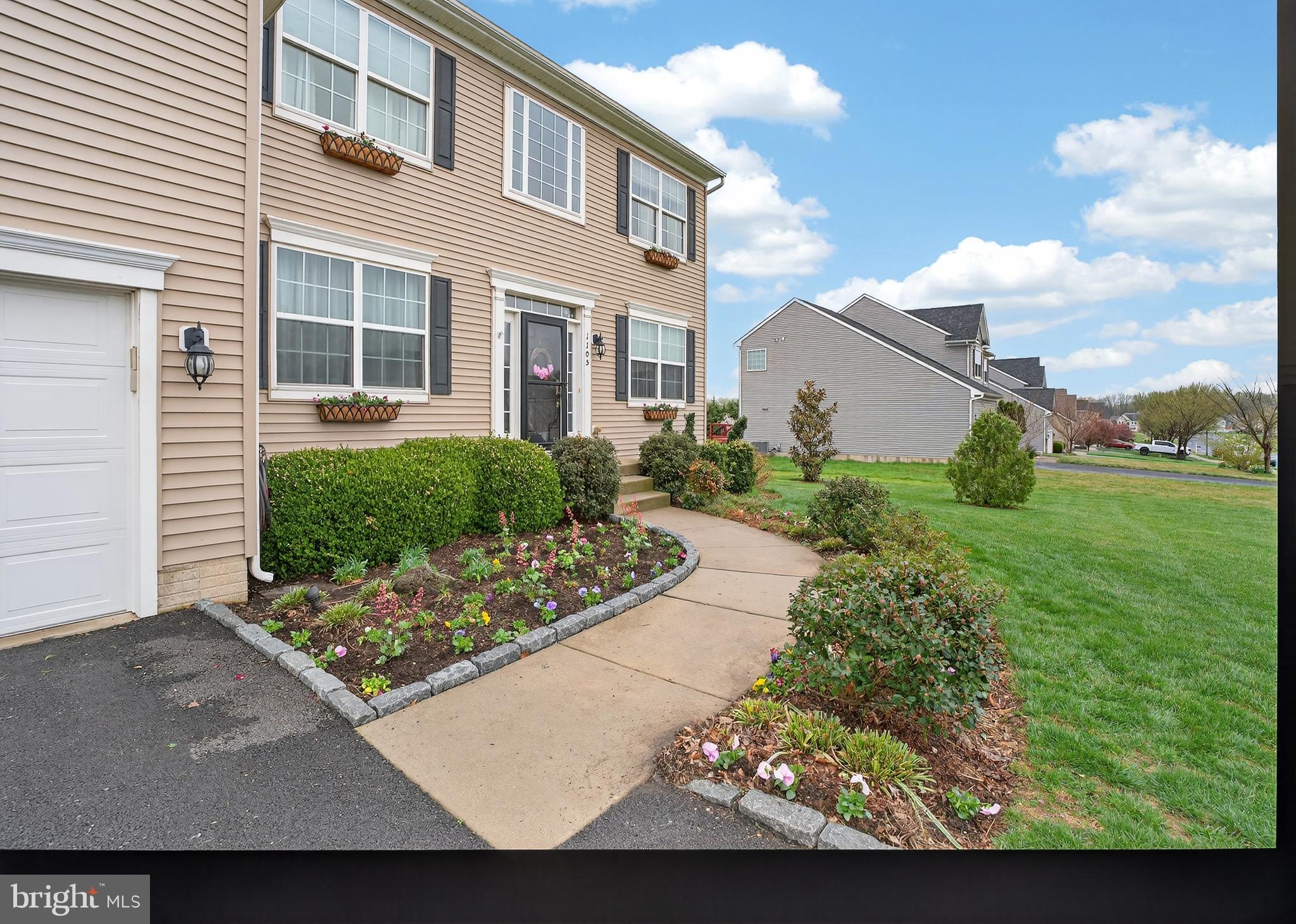 1105 Cardigan Road, Unit 1630 Middletown, DE 19709 - Photo 7 of 27 BEAUTIFULLY LANDSCAPED FRONT WALK