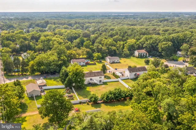 $380,000 | 9 Greenlawn Court, Millville, NJ 08332