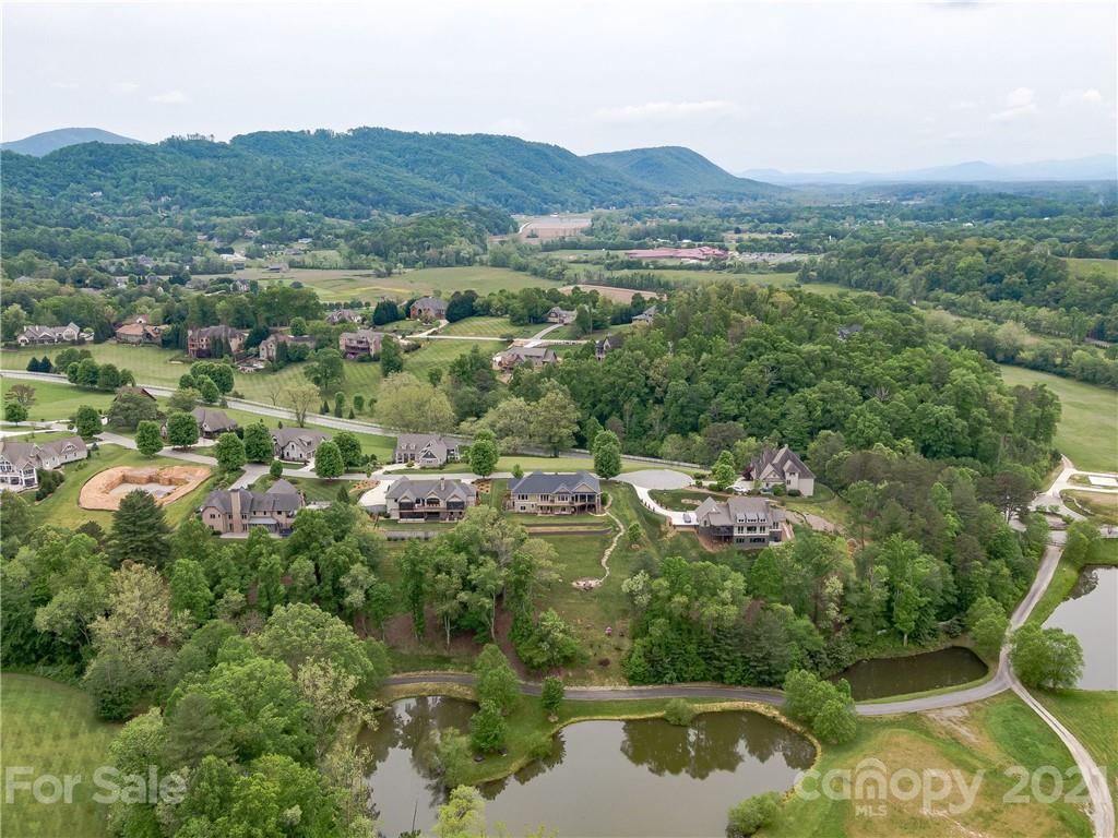 76 Waterhill Way, Unit 35 Fletcher, NC 28732 - Photo 3 of 31 Gallery Image 3