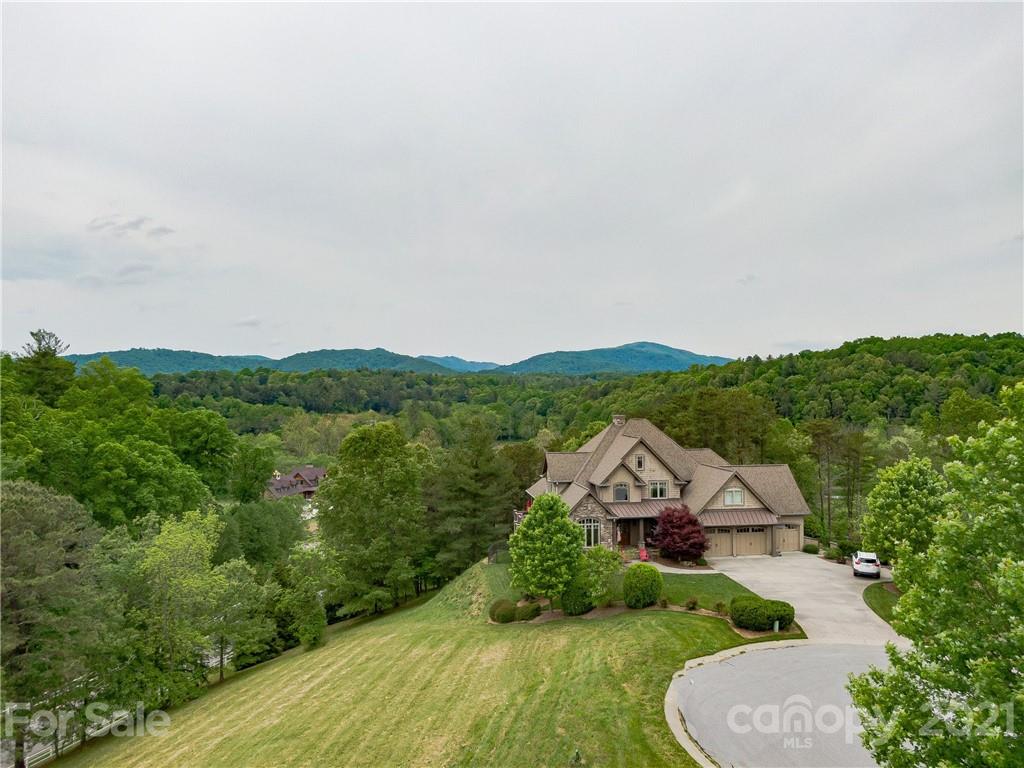 76 Waterhill Way, Unit 35 Fletcher, NC 28732 - Photo 4 of 31 Gallery Image 4