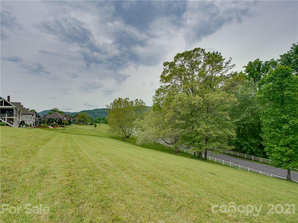 76 Waterhill Way, Unit 35 Fletcher, NC 28732 - Photo 6 of 31 Gallery Image 6