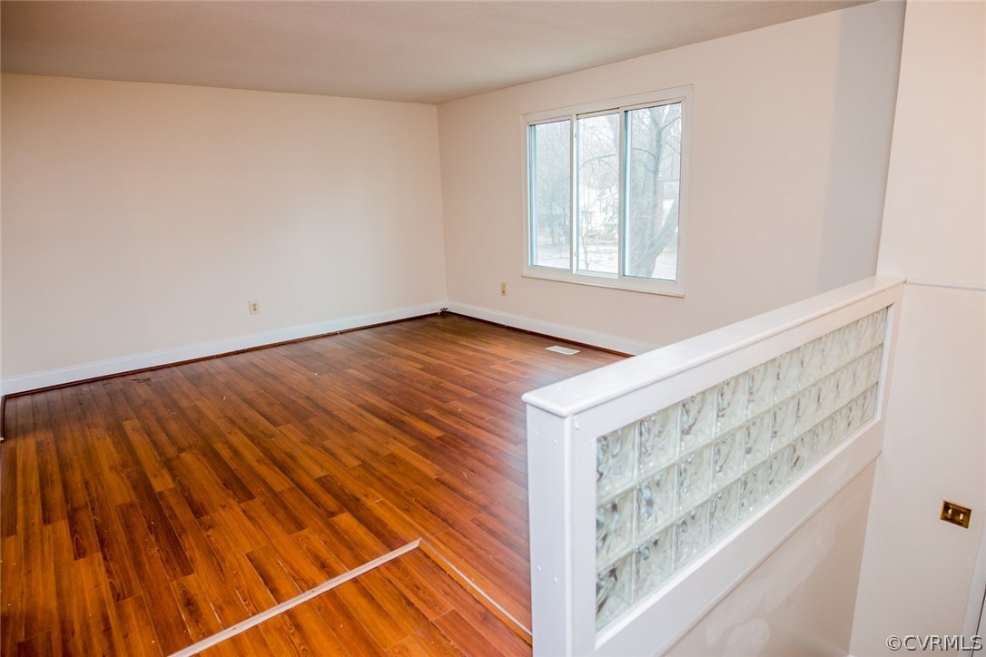 1136 Oldbury Road Midlothian, VA 23113 - Photo 3 of 36 a view of an empty room
