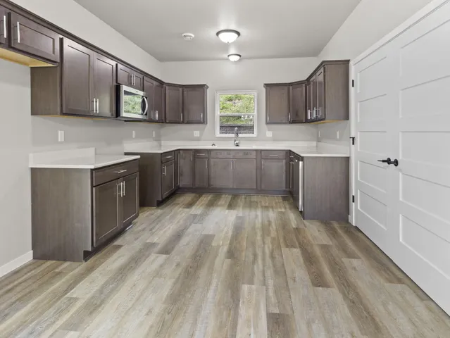 $424,900 | 1904 River Drive North, West Bend, WI 53090