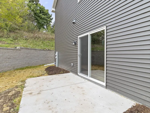 $424,900 | 1904 River Drive North, West Bend, WI 53090