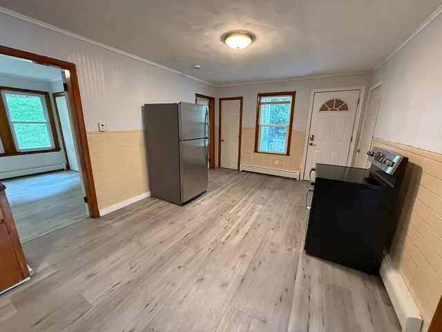 $1,635 | 59 Cross Street, Unit 1R, Southbridge, MA 01550