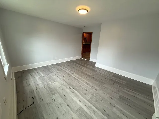 $1,635 | 59 Cross Street, Unit 1R, Southbridge, MA 01550