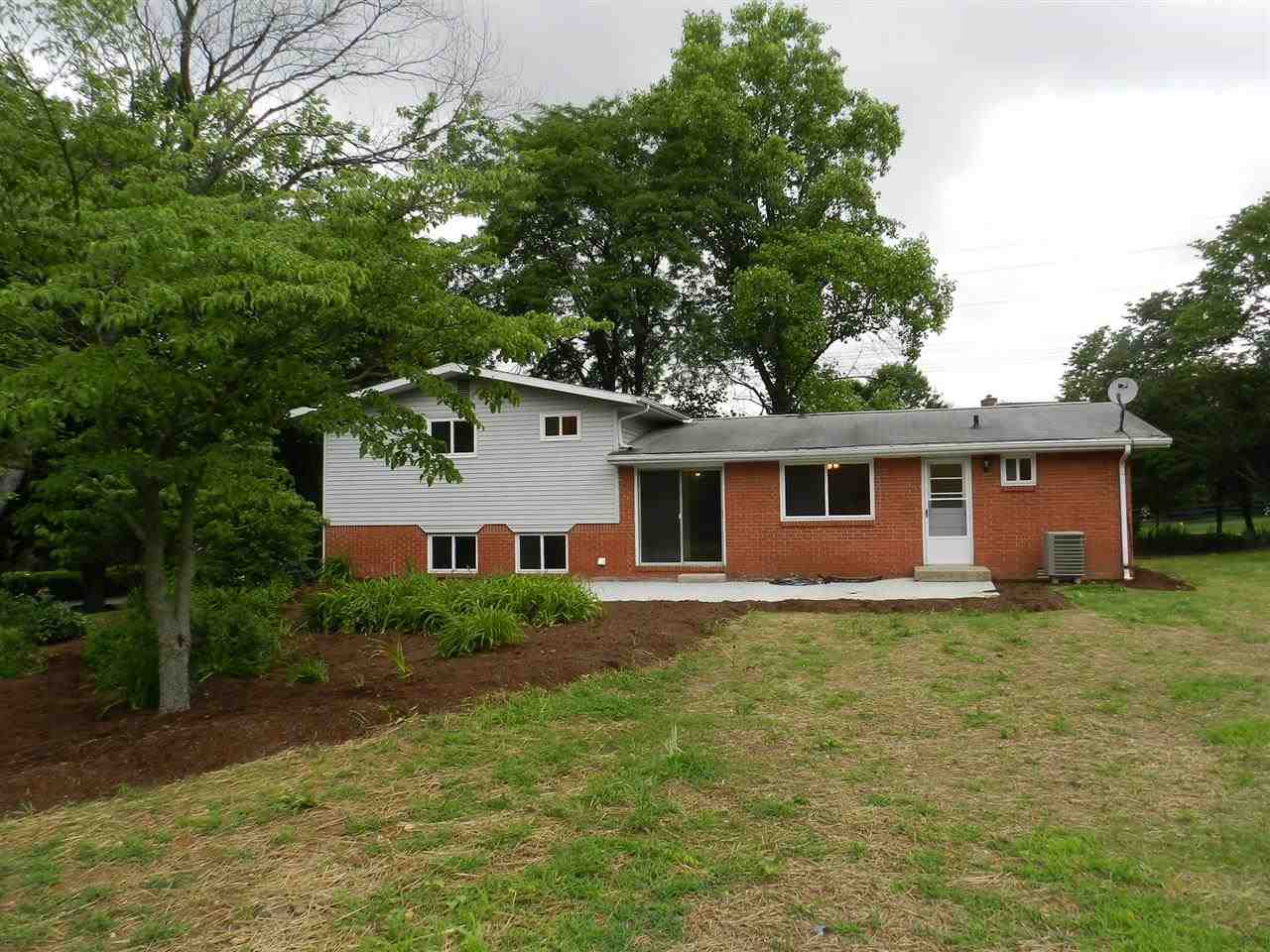 3524 East Rogers Road Bloomington, IN 47401 - Photo 25 of 27 Gallery Image 25