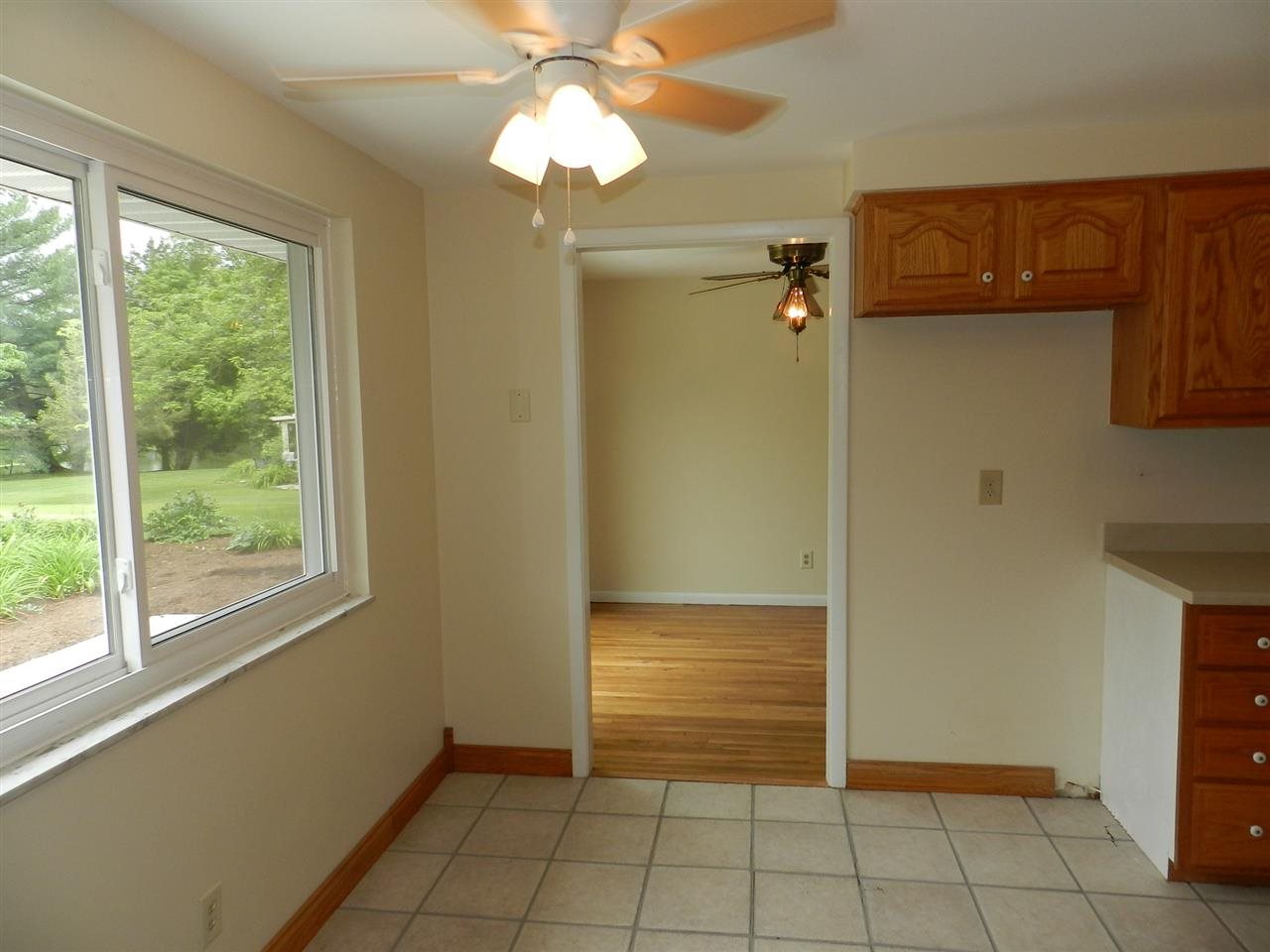 3524 East Rogers Road Bloomington, IN 47401 - Photo 6 of 27 Gallery Image 6