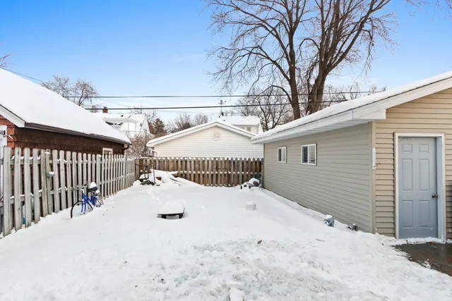 $239,900 | 1604 North Clark Street, Appleton, WI 54911