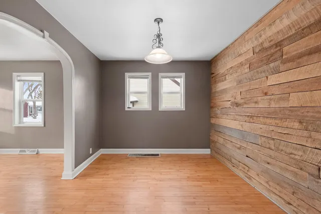 $239,900 | 1604 North Clark Street, Appleton, WI 54911