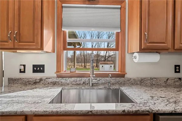 $469,000 | 1810 Lori Lane, Hermitage, PA 16148