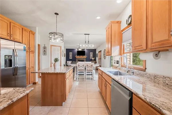 $469,000 | 1810 Lori Lane, Hermitage, PA 16148