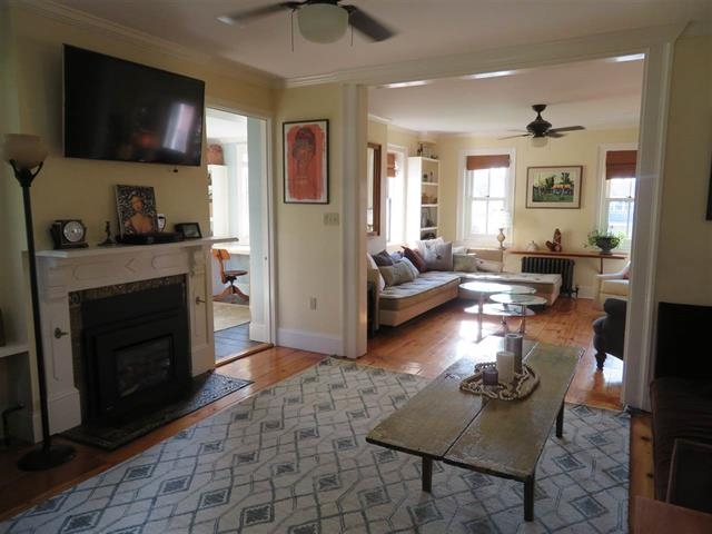 11 Chestnut Street Exeter, NH 03833 - Photo 9 of 40