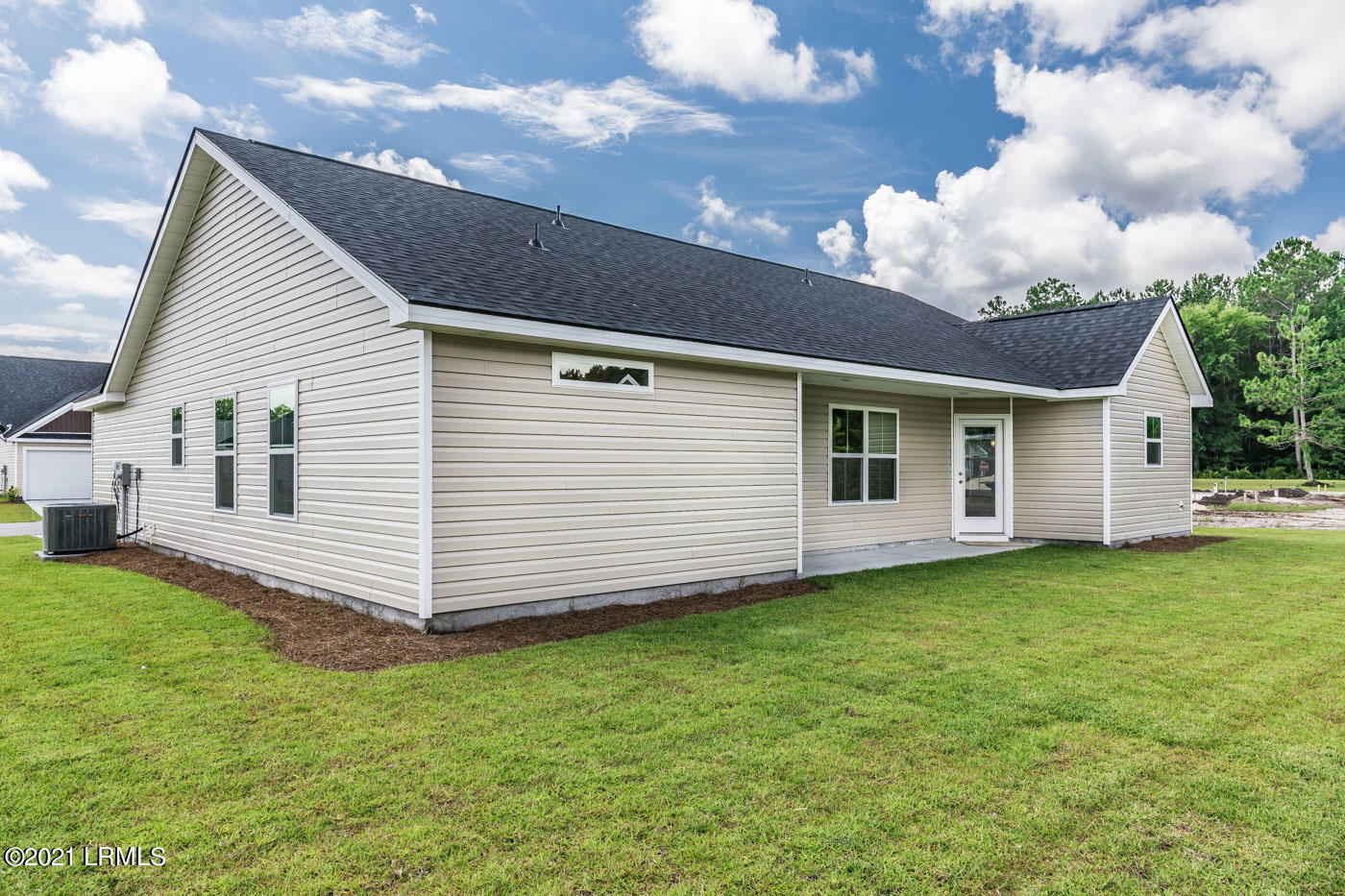 504 Ridgeland Lakes Drive Ridgeland, SC 29936 - Photo 38 of 39 38 Rear