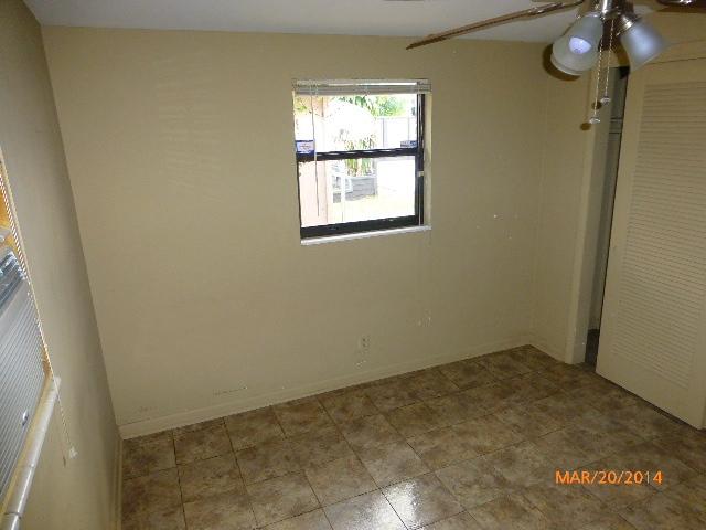 5702 Mango Road West Palm Beach, FL 33413 - Photo 18 of 30 P1530035
