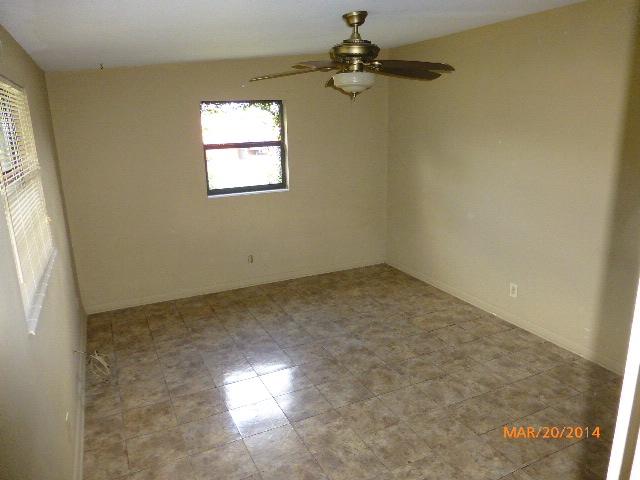 5702 Mango Road West Palm Beach, FL 33413 - Photo 21 of 30 P1530038