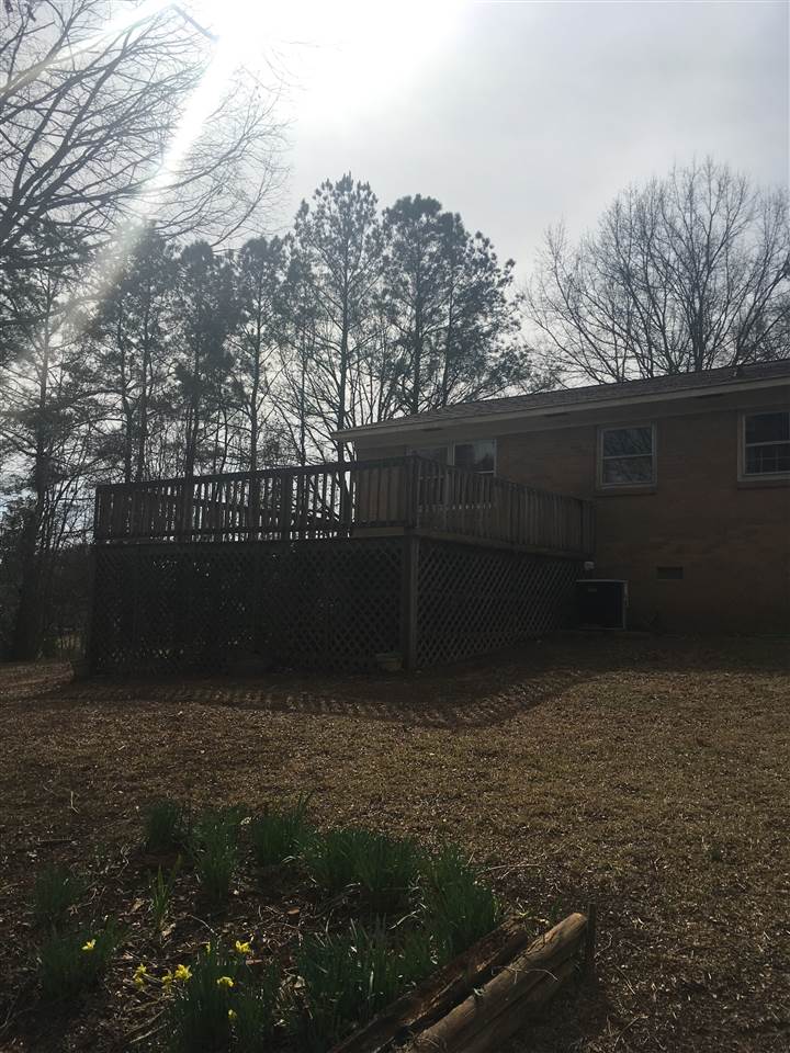 131 215th Loop Union, SC 29379 - Photo 3 of 12