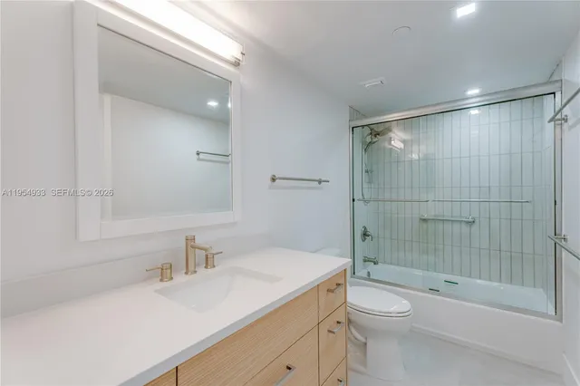 $1,859,000 | 881 Ocean Drive, Unit 13C, Key Biscayne, FL 33149