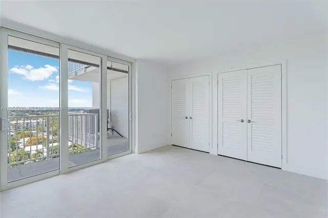 $1,859,000 | 881 Ocean Drive, Unit 13C, Key Biscayne, FL 33149