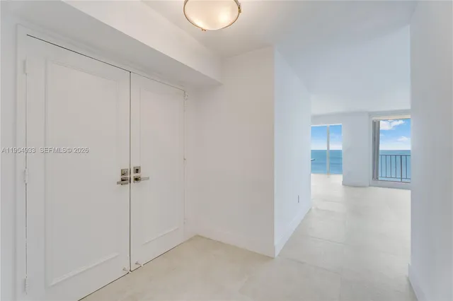 $1,859,000 | 881 Ocean Drive, Unit 13C, Key Biscayne, FL 33149