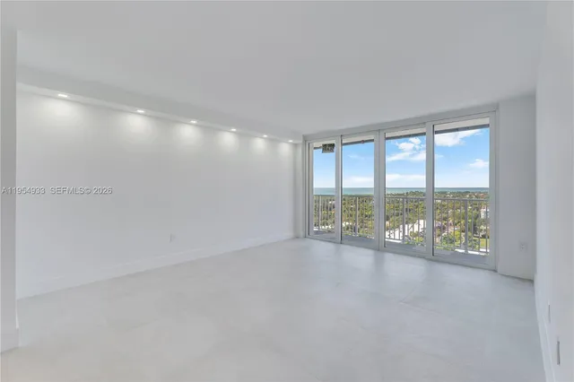 $1,859,000 | 881 Ocean Drive, Unit 13C, Key Biscayne, FL 33149