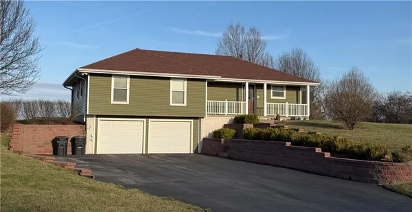 $439,900 | 11741 County Road 162, Savannah, MO 64485