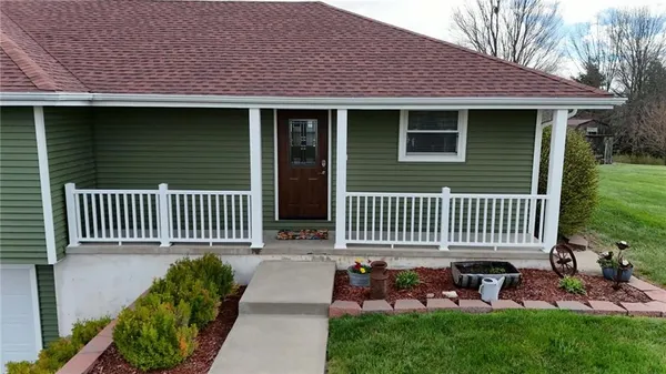 $439,900 | 11741 County Road 162, Savannah, MO 64485