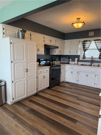 $439,900 | 11741 County Road 162, Savannah, MO 64485