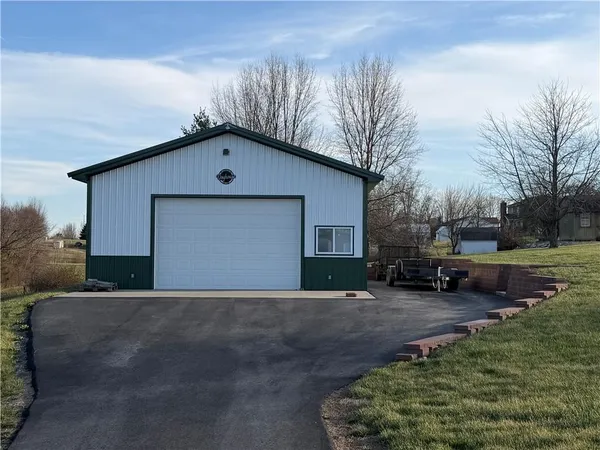 $439,900 | 11741 County Road 162, Savannah, MO 64485