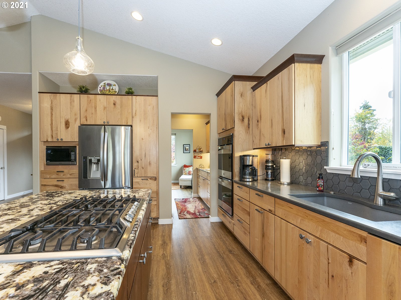 15377 South Maplelane Road Oregon City, OR 97045 - Photo 15 of 32 Gallery Image 15