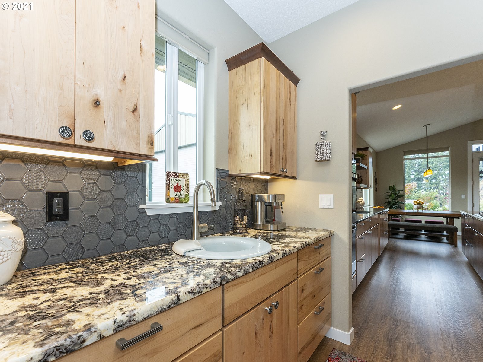 15377 South Maplelane Road Oregon City, OR 97045 - Photo 16 of 32 Gallery Image 16