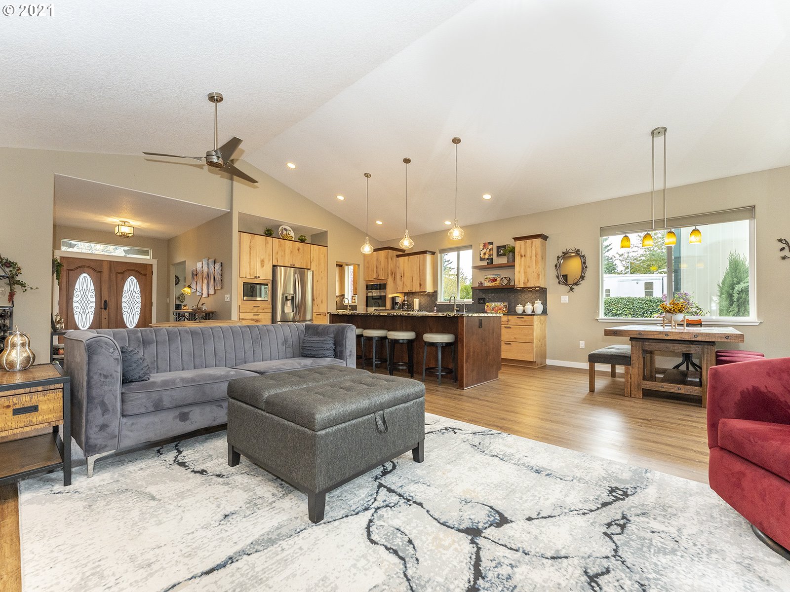 15377 South Maplelane Road Oregon City, OR 97045 - Photo 10 of 32 Gallery Image 10
