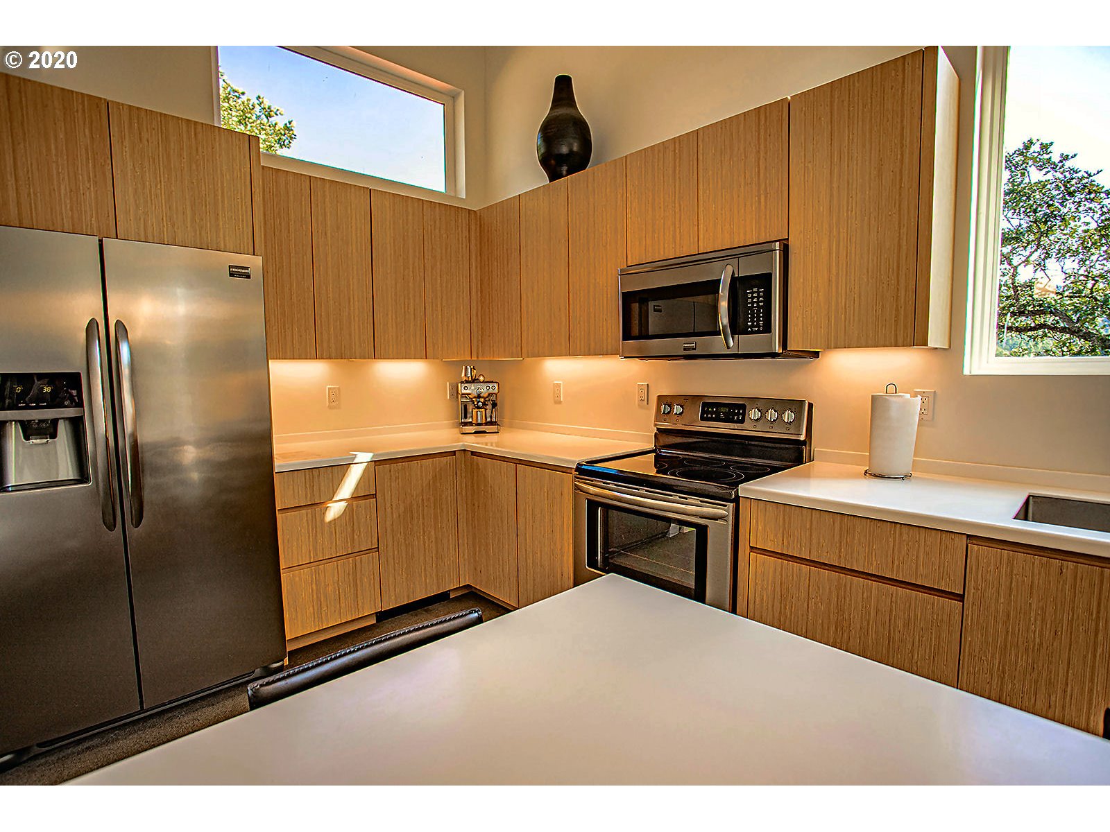 2400 Dry Creek Road Mosier, OR 97040 - Photo 18 of 31 Gallery Image 18