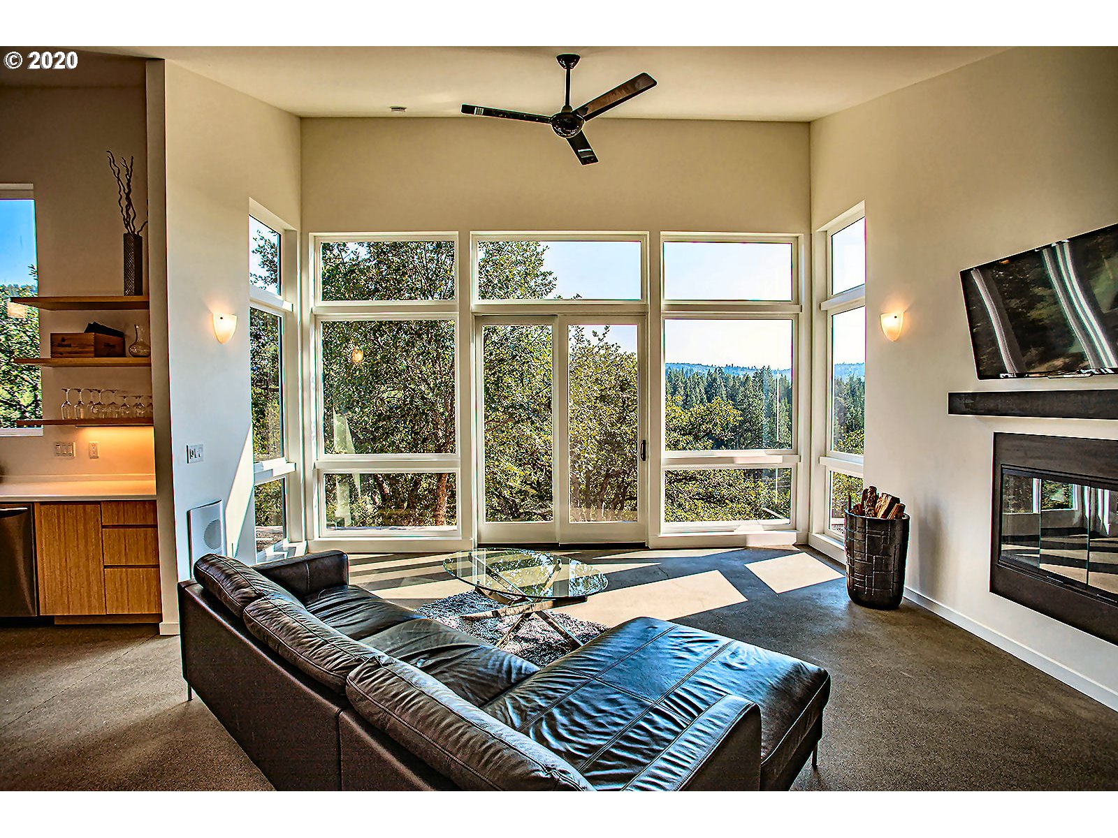 2400 Dry Creek Road Mosier, OR 97040 - Photo 21 of 31 Gallery Image 21