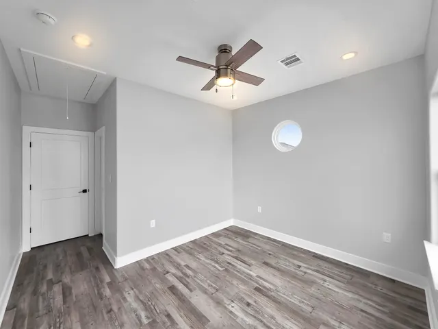 $599,000 | 186 Ocean View Drive, Crystal Beach, TX 77650