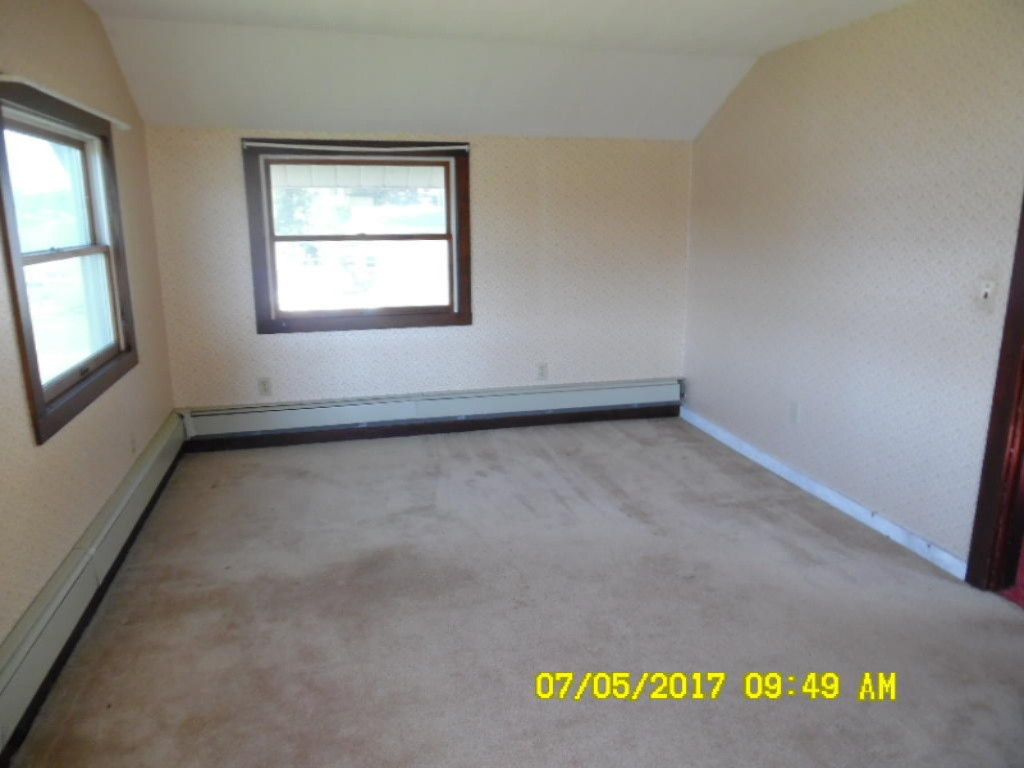 31523 Maple Island Road Dowagiac, MI 49047 - Photo 6 of 6 7 5 17 (27)