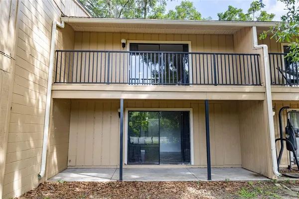 a house view with a outdoor space