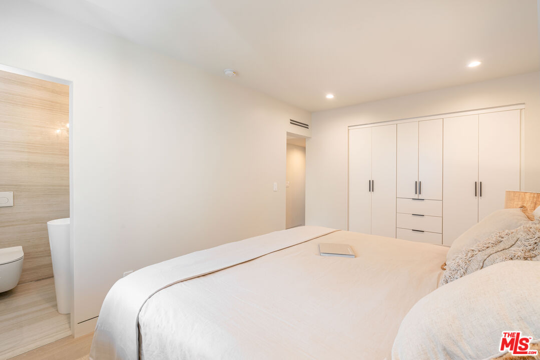 2805 3rd Street, Unit 2 Santa Monica, CA 90405 - Photo 9 of 13