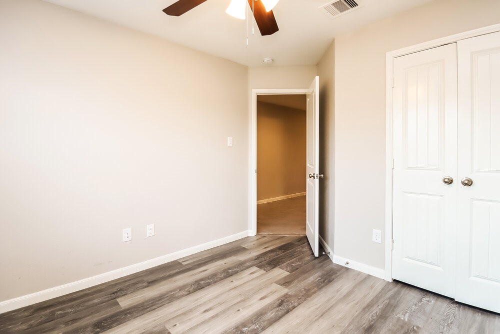 622 Harvest Bluff Drive Rosharon, TX 77583 - Photo 13 of 16